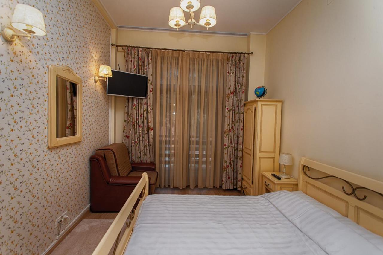 Bed and Breakfast Vila Imperial Синая Экстерьер фото